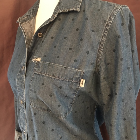 ☀️Polka Dot Denim Button Up☀️ - Picture 4 of 4
